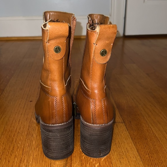 Tan Franco Sarto booties - Picture 2 of 5